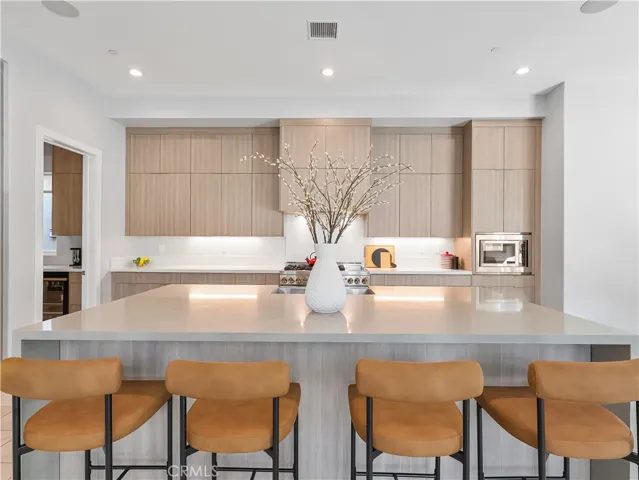 20407 W Aberdeen Lane, Porter Ranch, California 91326