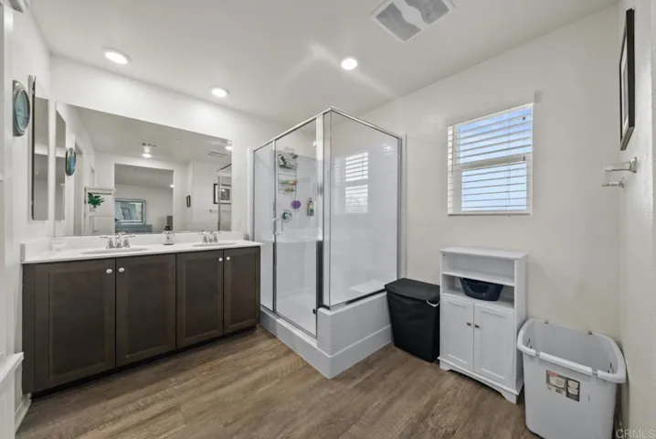 28464 Fressia Drive, Winchester, California 92596