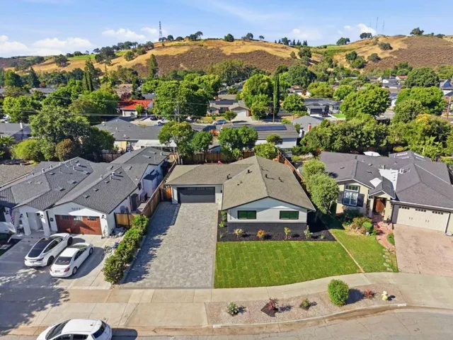 1075 Cloverbrook Drive, San Jose, California 95120