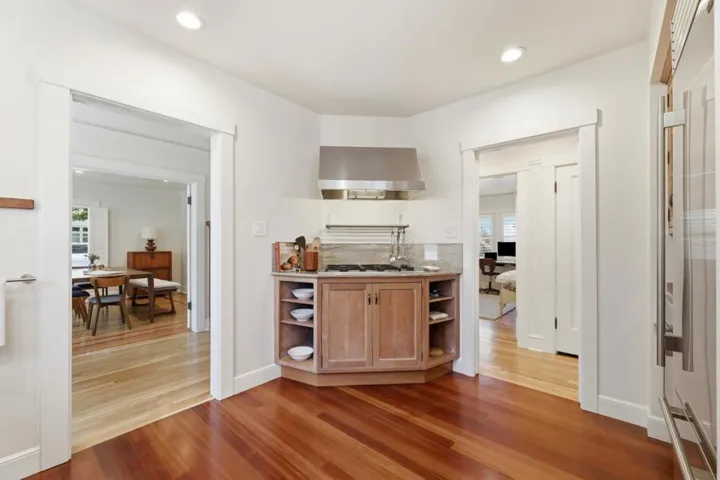 92 Atlas, San Jose, California 95126