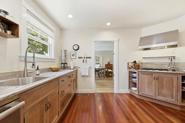 92 Atlas, San Jose, California 95126