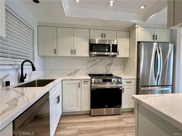 3364 Punta Alta 3e, Laguna Woods, California 92637