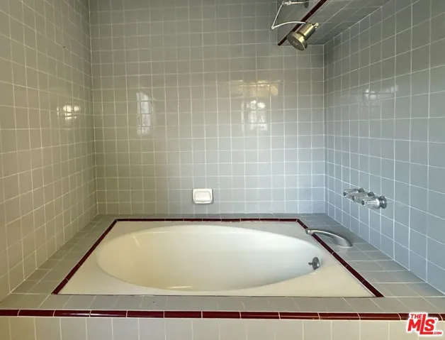 primary bath sunken tub