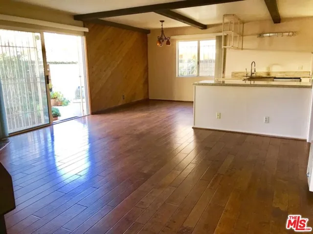 living room, dining room, kitc