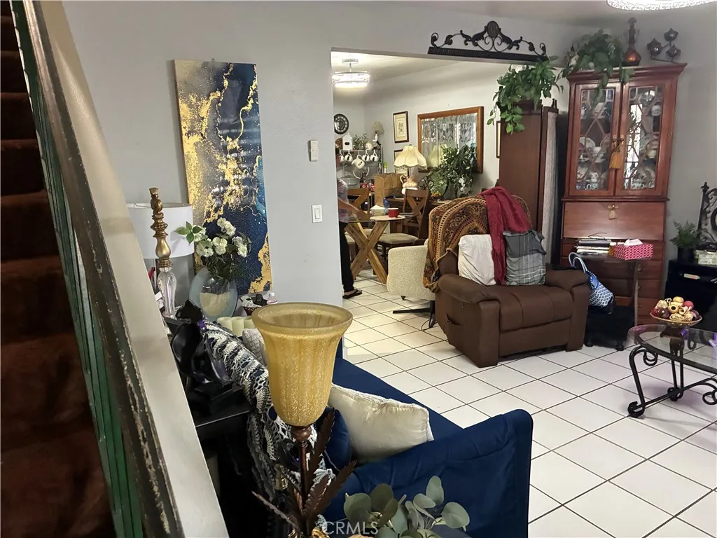 124 E Merrill, Rialto, California 92376 — photo 5