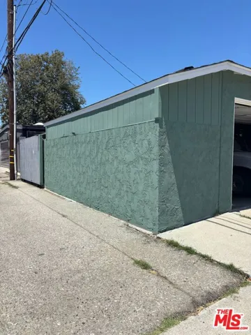 3497 Redwood Avenue, Los Angeles, California 90066