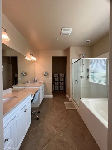 5749 Brianhead Drive, Eastvale, California 92880