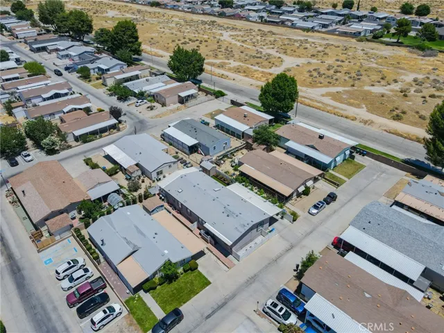 45465 E 25th Street 44, Lancaster, California 93535