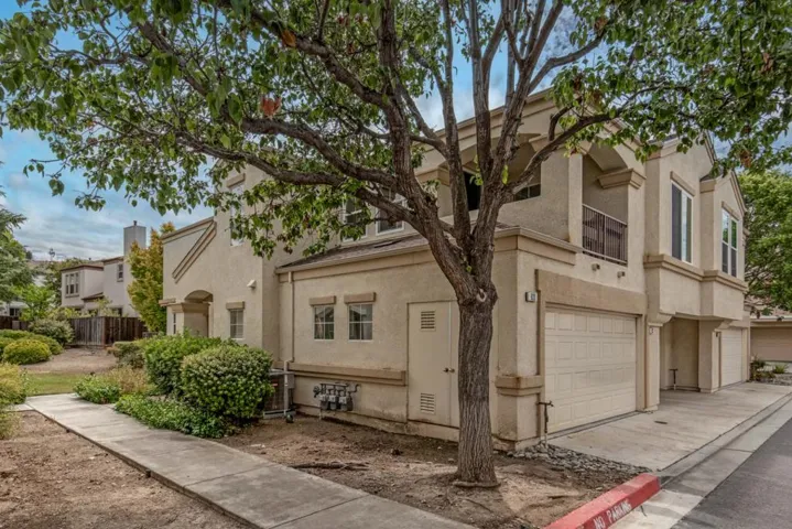 928 Monarch Circle, San Jose, California 95138