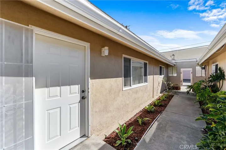 5932 Santa Barbara Avenue E B, Garden Grove, California 92845