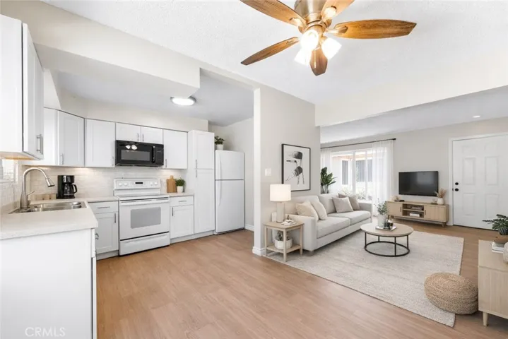5932 Santa Barbara Avenue E B, Garden Grove, California 92845