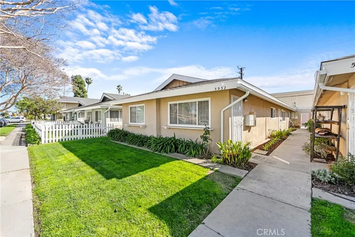 5932 Santa Barbara Avenue E B, Garden Grove, California 92845