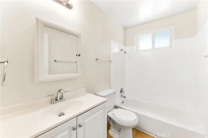 5932 Santa Barbara Avenue E B, Garden Grove, California 92845