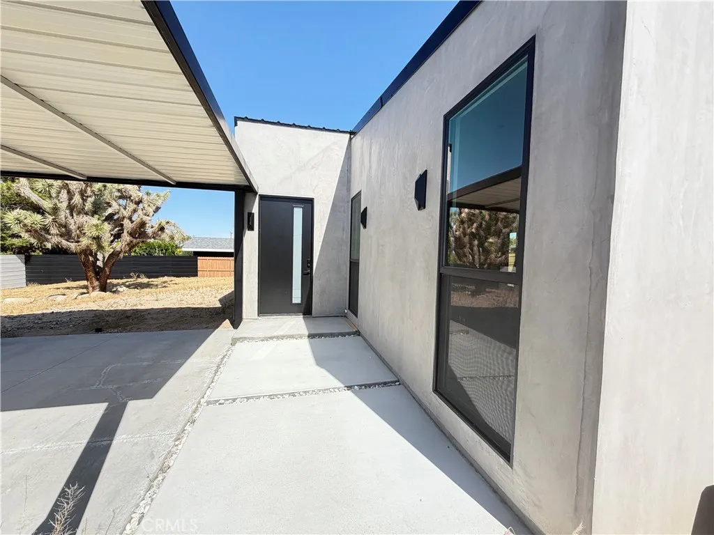 61523 Capilla Drive, Joshua Tree, California 92252 — photo 4