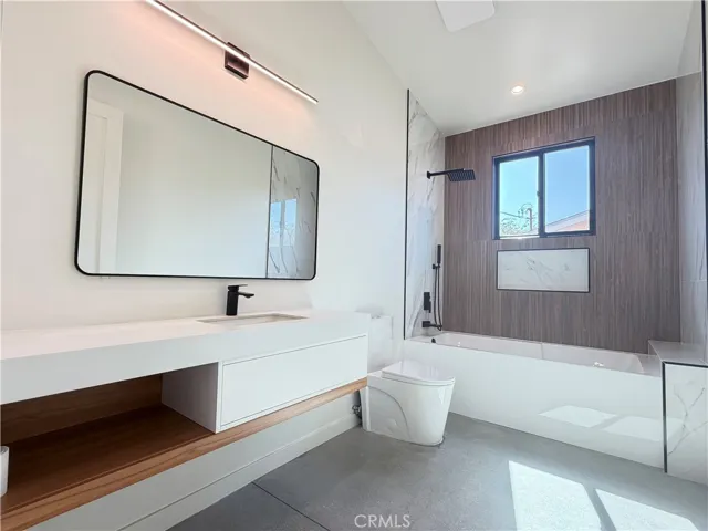 61523 Capilla Drive, Joshua Tree, California 92252