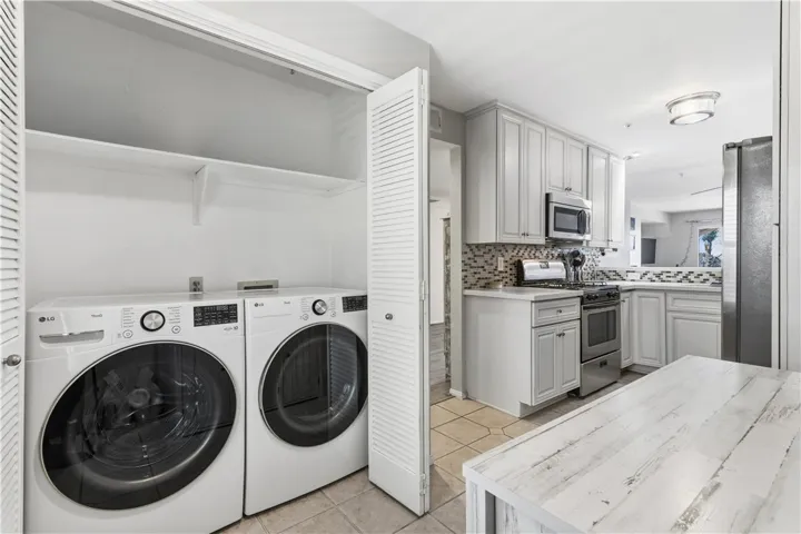 1775 Ohio 309, Long Beach, California 90804