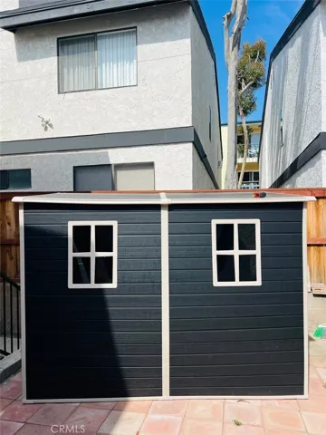 124 Lyndon Street, Hermosa Beach, California 90254