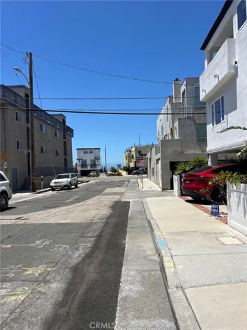 124 Lyndon Street, Hermosa Beach, California 90254