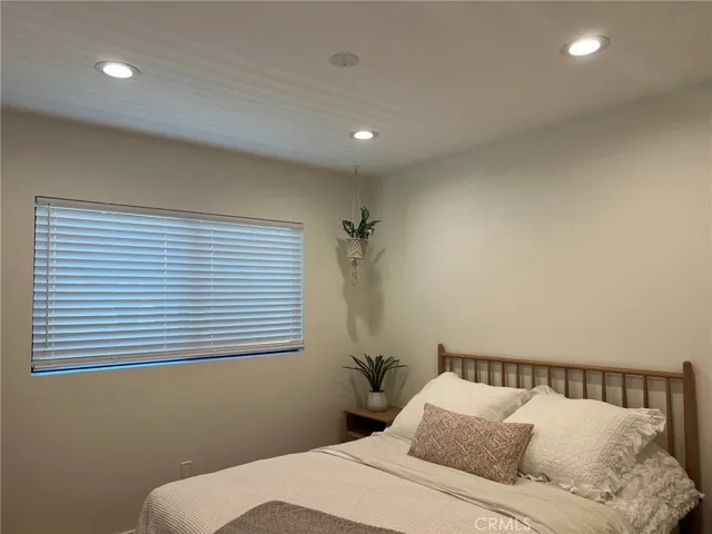 124 Lyndon Street, Hermosa Beach, California 90254