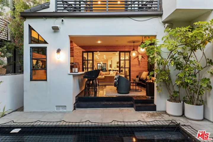 3159 Thatcher Avenue, Marina Del Rey, California 90292