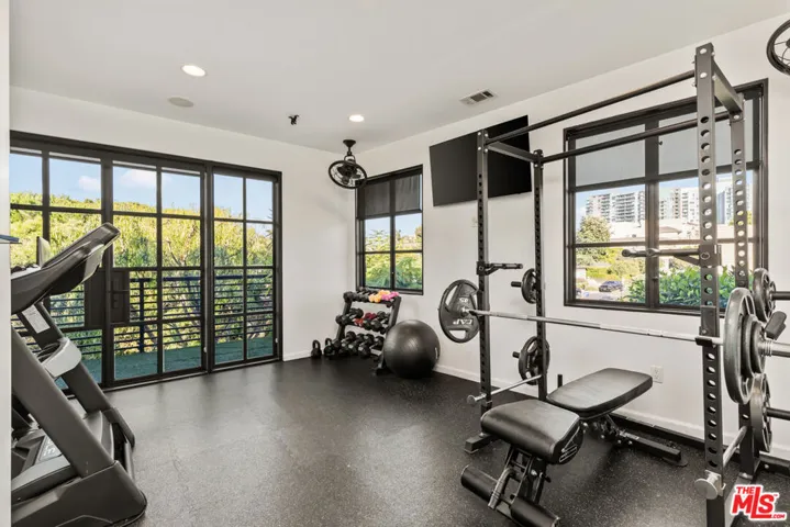 3159 Thatcher Avenue, Marina Del Rey, California 90292