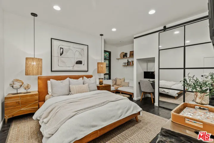 3159 Thatcher Avenue, Marina Del Rey, California 90292