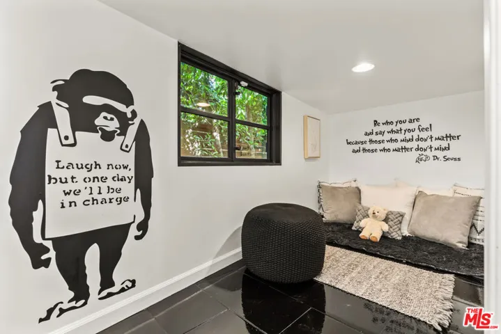 3159 Thatcher Avenue, Marina Del Rey, California 90292