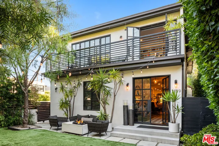 3159 Thatcher Avenue, Marina Del Rey, California 90292