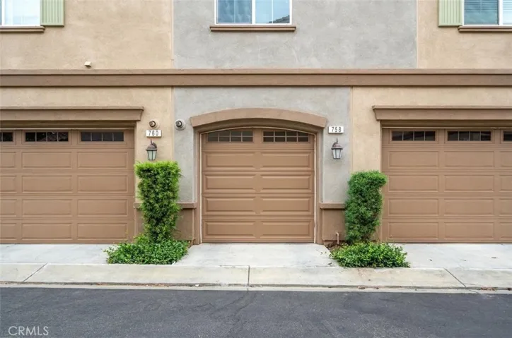 758 E Matchwood, Azusa, California 91702