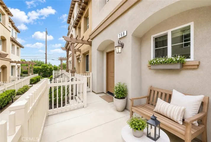 758 E Matchwood, Azusa, California 91702