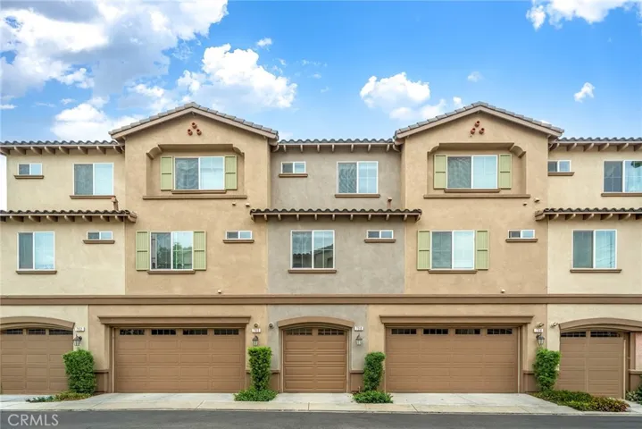 758 E Matchwood, Azusa, California 91702