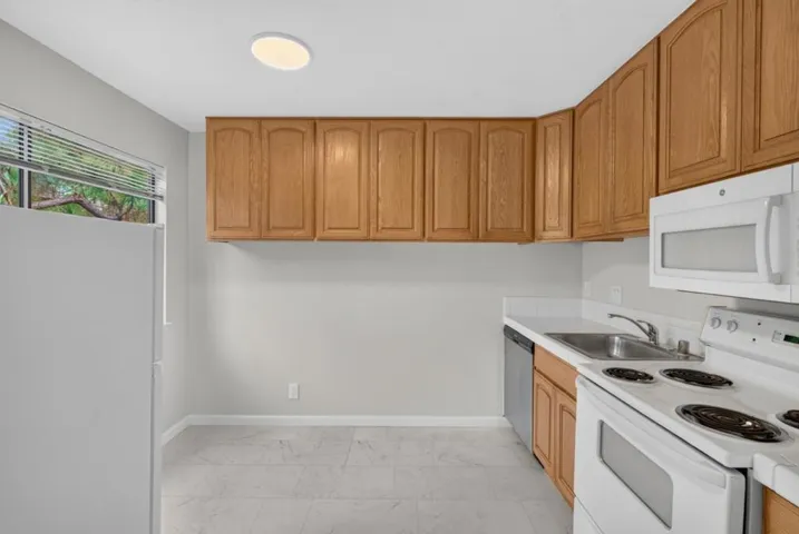 934 Kiely Boulevard G, Santa Clara, California 95051