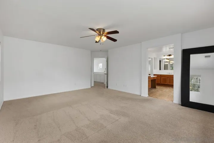 379 Edgewater Dr., San Marcos, California 92078