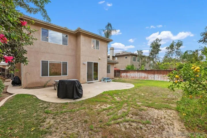379 Edgewater Dr., San Marcos, California 92078