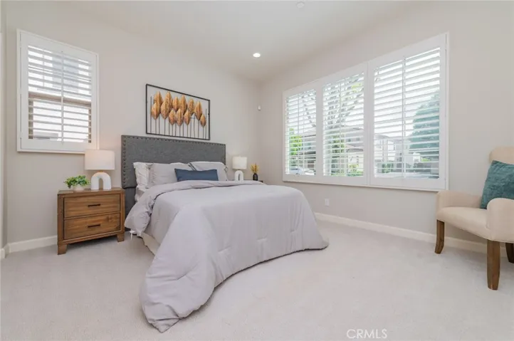 124 Holly Springs, Irvine, California 92618