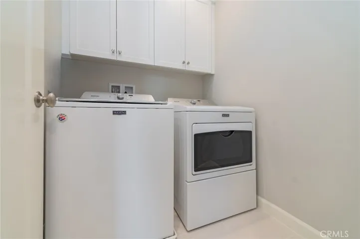 124 Holly Springs, Irvine, California 92618
