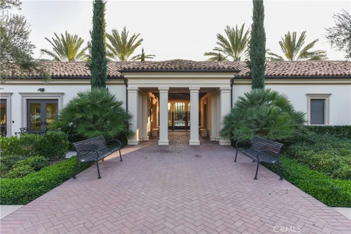 124 Holly Springs, Irvine, California 92618
