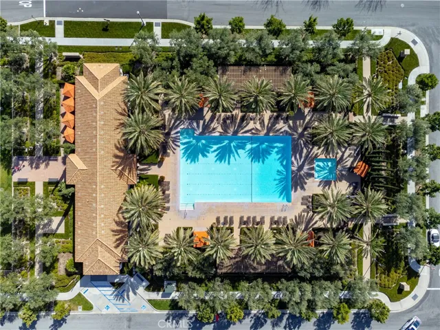 124 Holly Springs, Irvine, California 92618