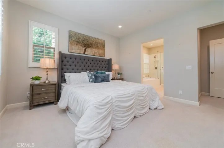 124 Holly Springs, Irvine, California 92618
