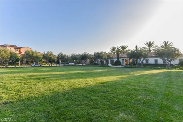 124 Holly Springs, Irvine, California 92618