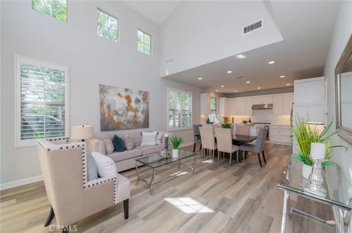 124 Holly Springs, Irvine, California 92618