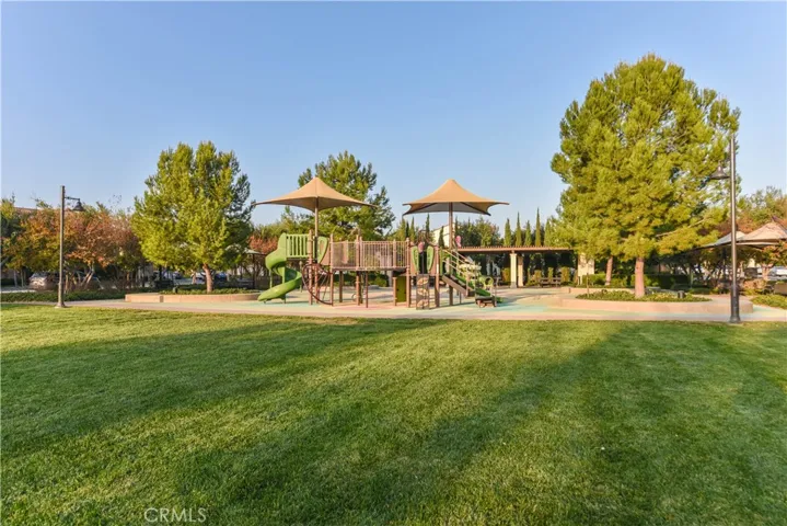 124 Holly Springs, Irvine, California 92618