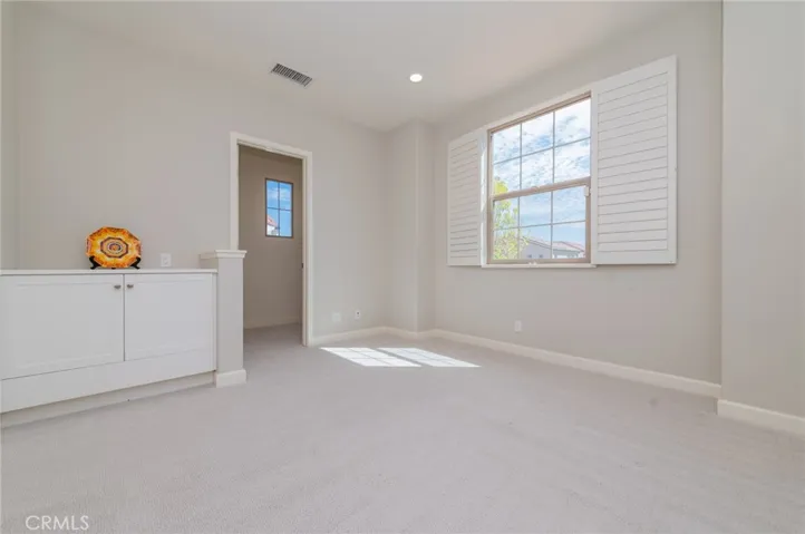 124 Holly Springs, Irvine, California 92618