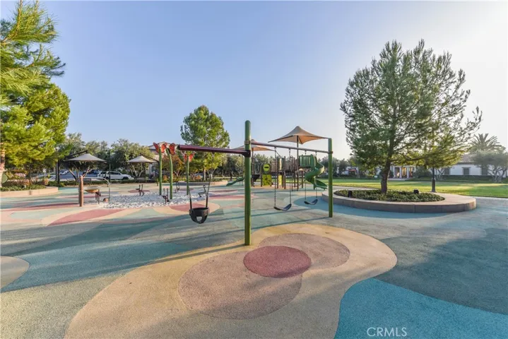 124 Holly Springs, Irvine, California 92618