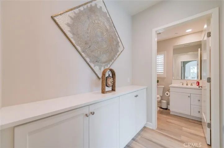 124 Holly Springs, Irvine, California 92618