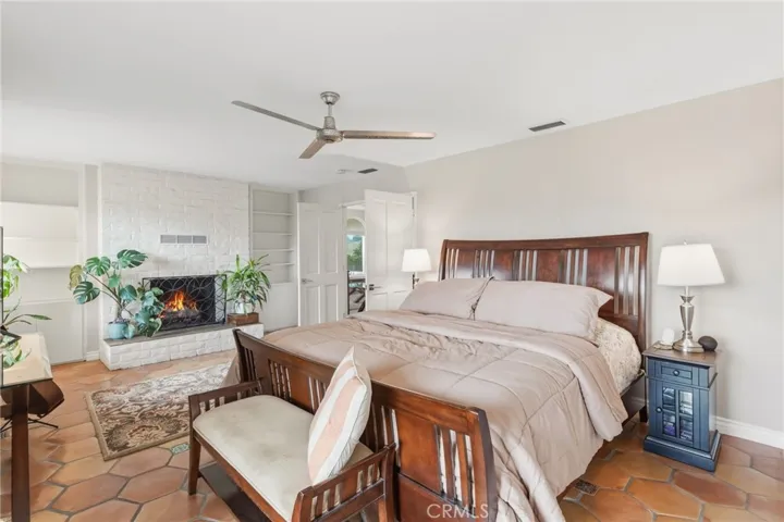 31016 E Sunset Drive N, Redlands, California 92373