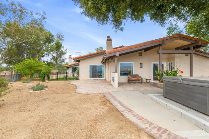 31016 E Sunset Drive N, Redlands, California 92373
