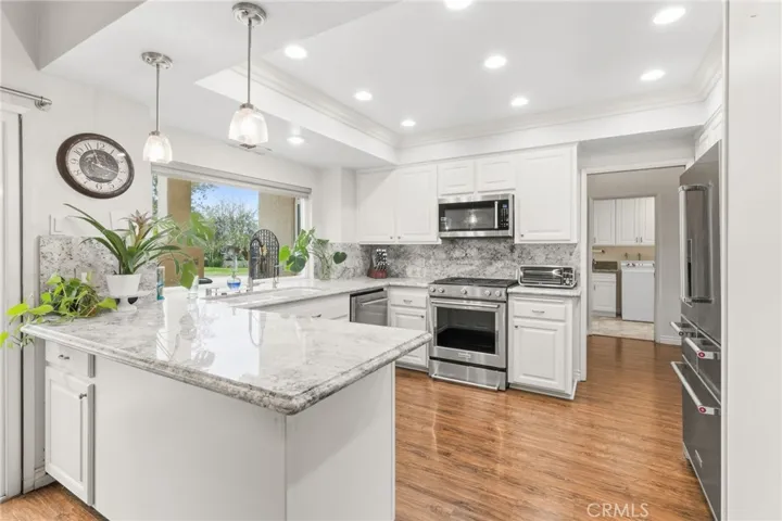31016 E Sunset Drive N, Redlands, California 92373