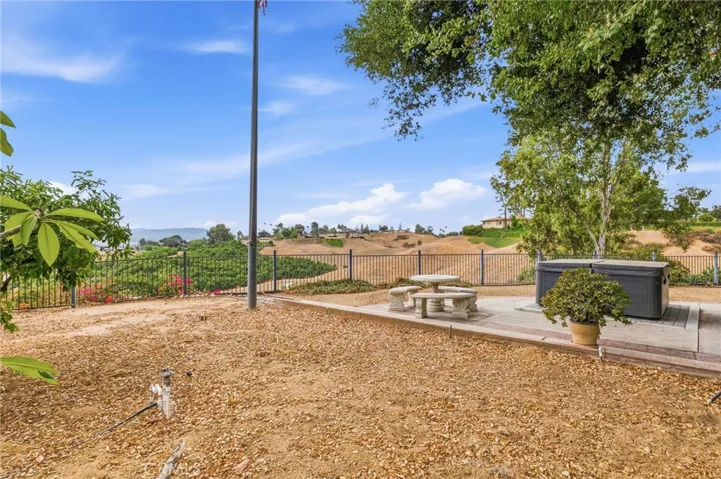 31016 E Sunset Drive N, Redlands, California 92373