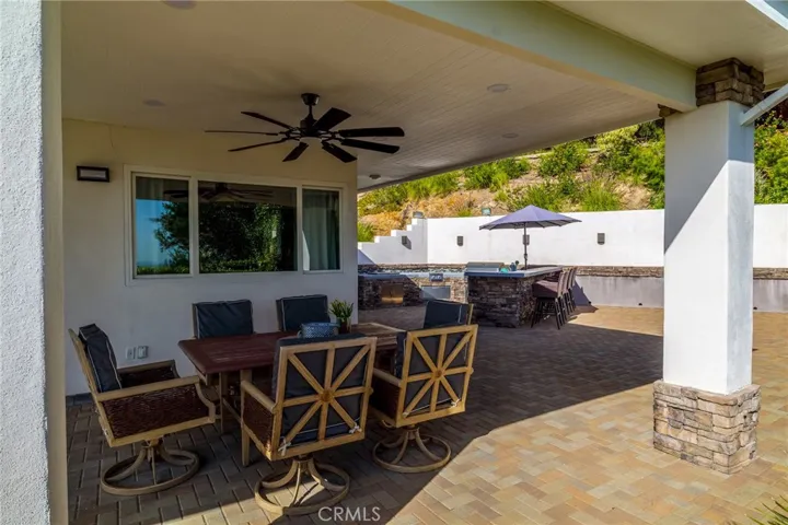 11810 Babbitt Ave, Granada Hills, California 91344